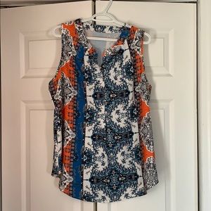 Women’s sleeveless shirt